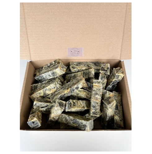 100% Organic Air-Dried Icelandic Cod Skin Fingers – Premium Dog Treat (500g Pack)