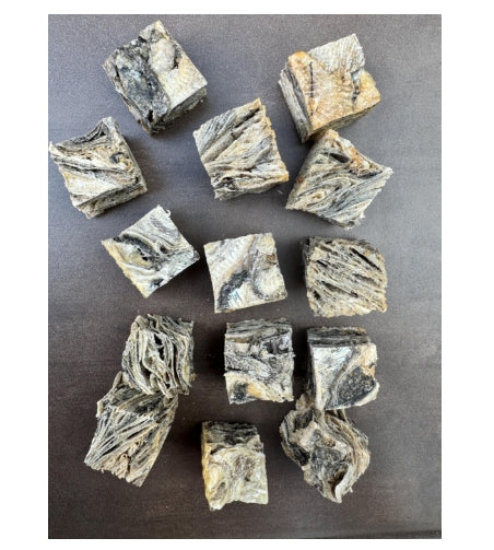 100% Natural Icelandic Cod Skin Cubes – Premium Air-Dried Dog Treats (150g)